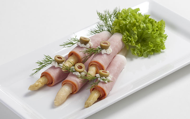 Schinkenröllchen mit Spargel